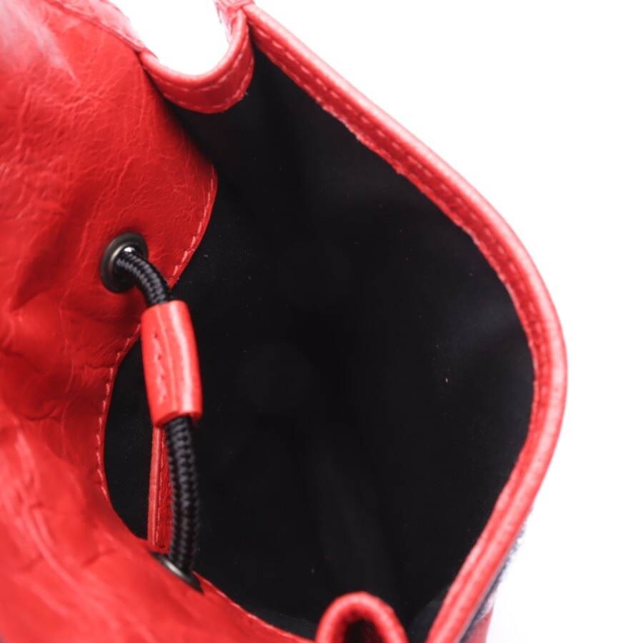 Image 5 of Explorer cracked Crossbody Bag Red in color Red | Vite EnVogue