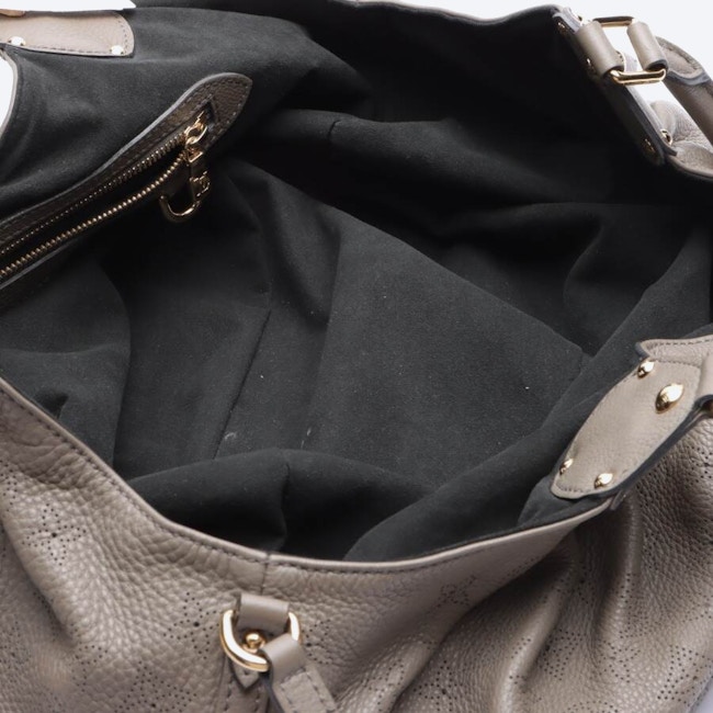Image 5 of Mahina GM Shoulder Bag Gray in color Gray | Vite EnVogue