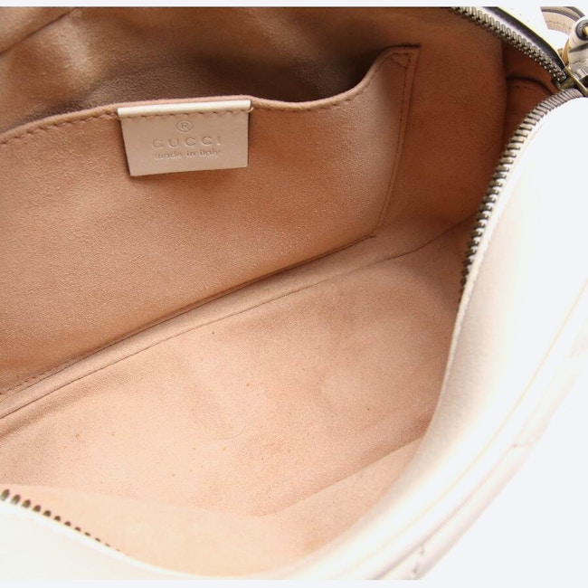 Image 5 of Marmont Shoulder Bag Beige in color White | Vite EnVogue