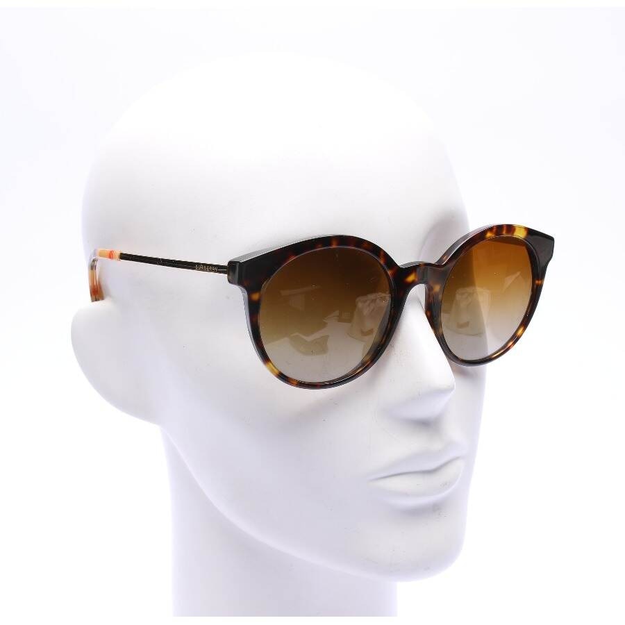 Image 2 of B4296 Sunglasses Brown in color Brown | Vite EnVogue