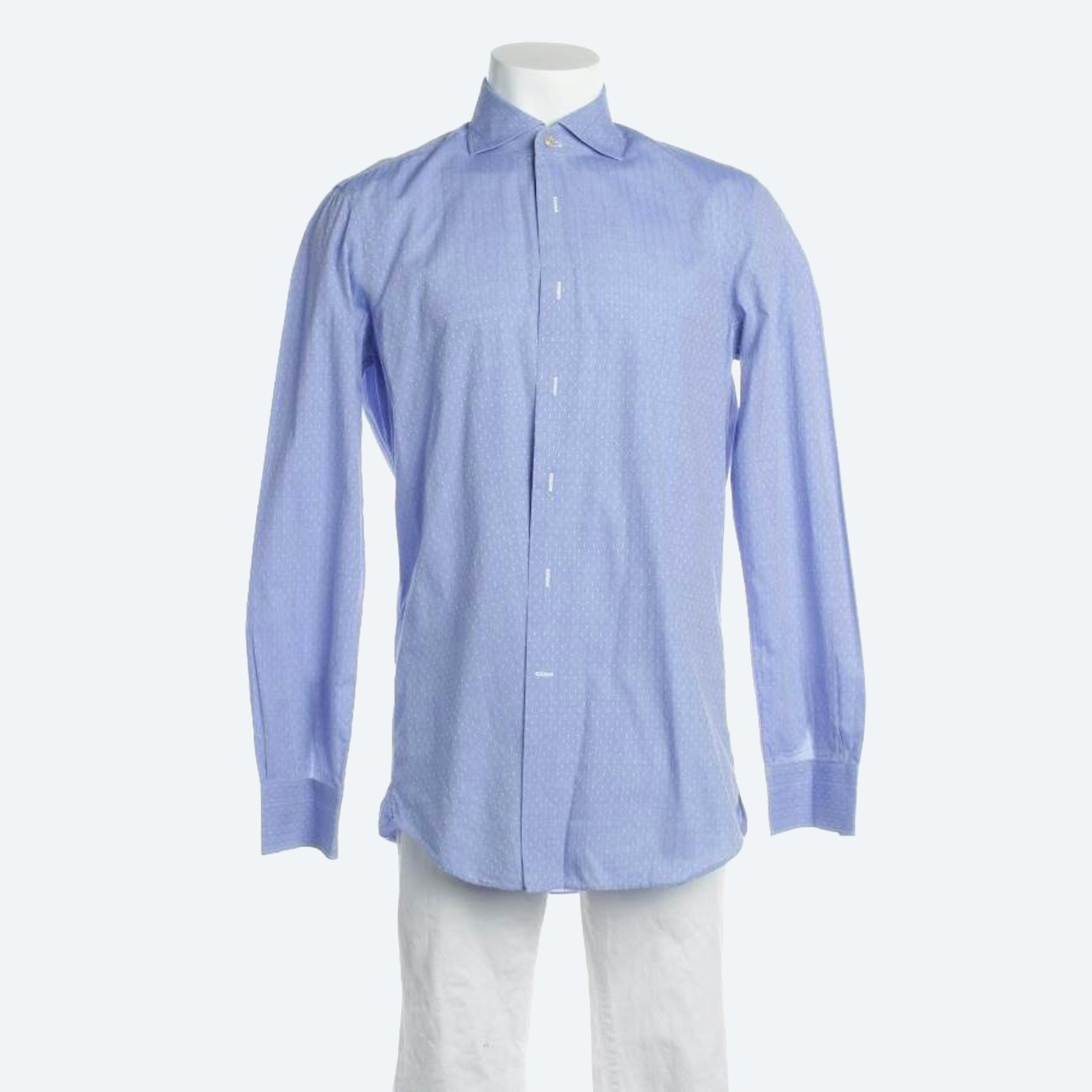 Image 1 of Classic Shirt 40 Blue in color Blue | Vite EnVogue
