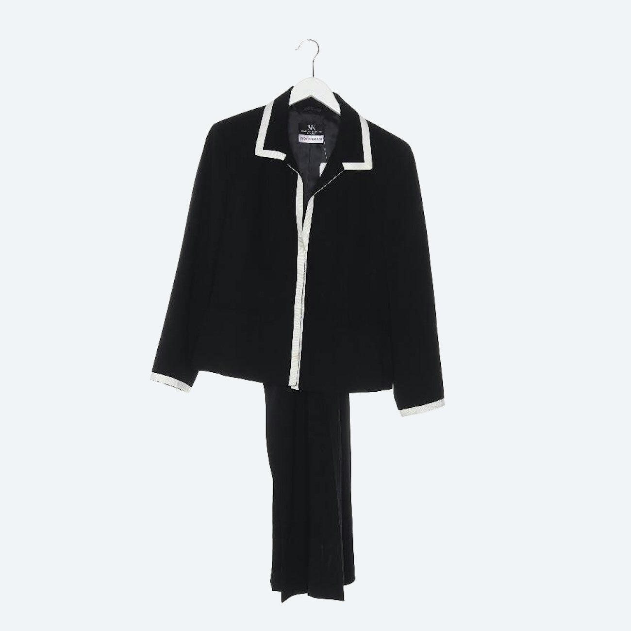 Image 1 of Wool Suit 40 Black in color Black | Vite EnVogue
