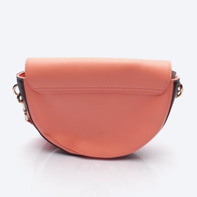 Image 2 of Crossbody Bag Raspberry in color Pink | Vite EnVogue
