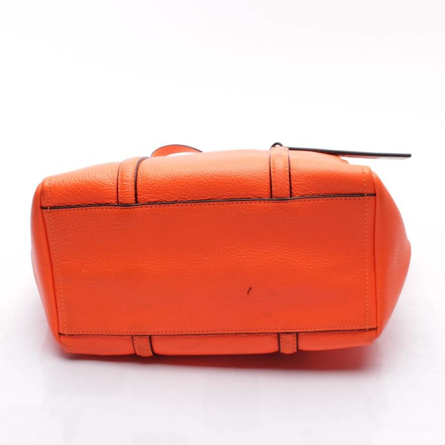 Image 3 of Shoulder Bag Neon Orange in color Neon | Vite EnVogue