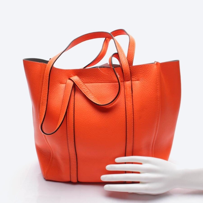 Image 4 of Shoulder Bag Neon Orange in color Neon | Vite EnVogue
