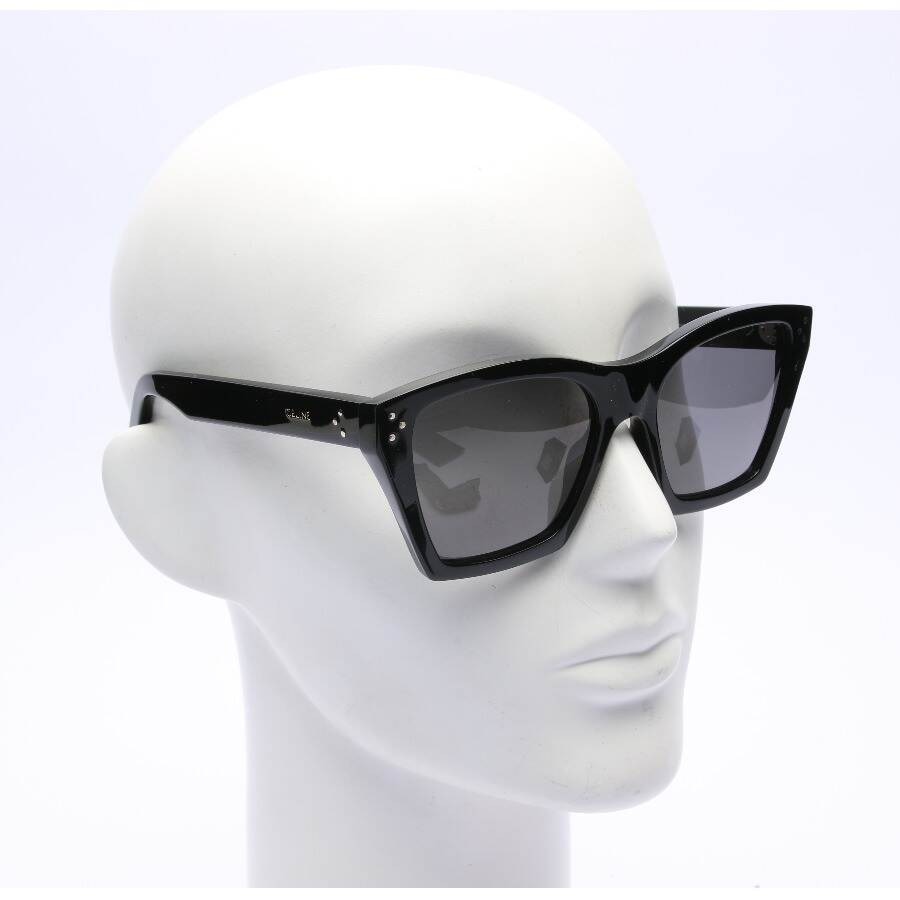 Image 2 of CL40090I Sunglasses Black in color Black | Vite EnVogue