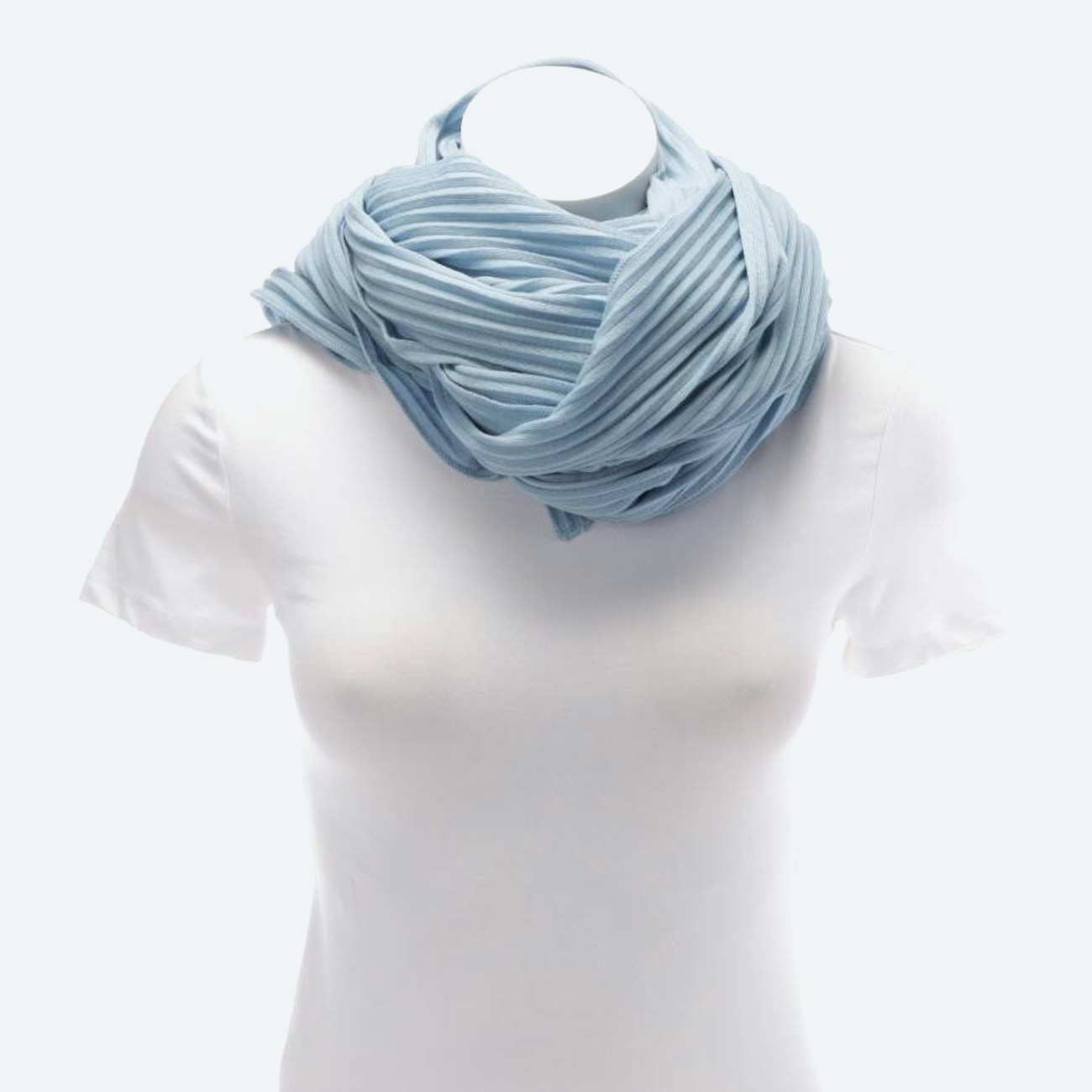Image 1 of Wool Shawl Blue in color Blue | Vite EnVogue