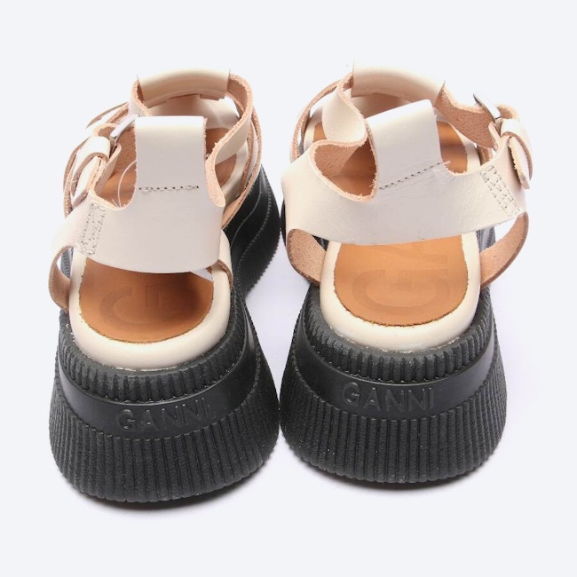 Image 3 of Heeled Sandals EUR 39 Beige in color White | Vite EnVogue