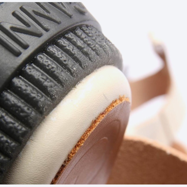 Image 5 of Heeled Sandals EUR 39 Beige in color White | Vite EnVogue