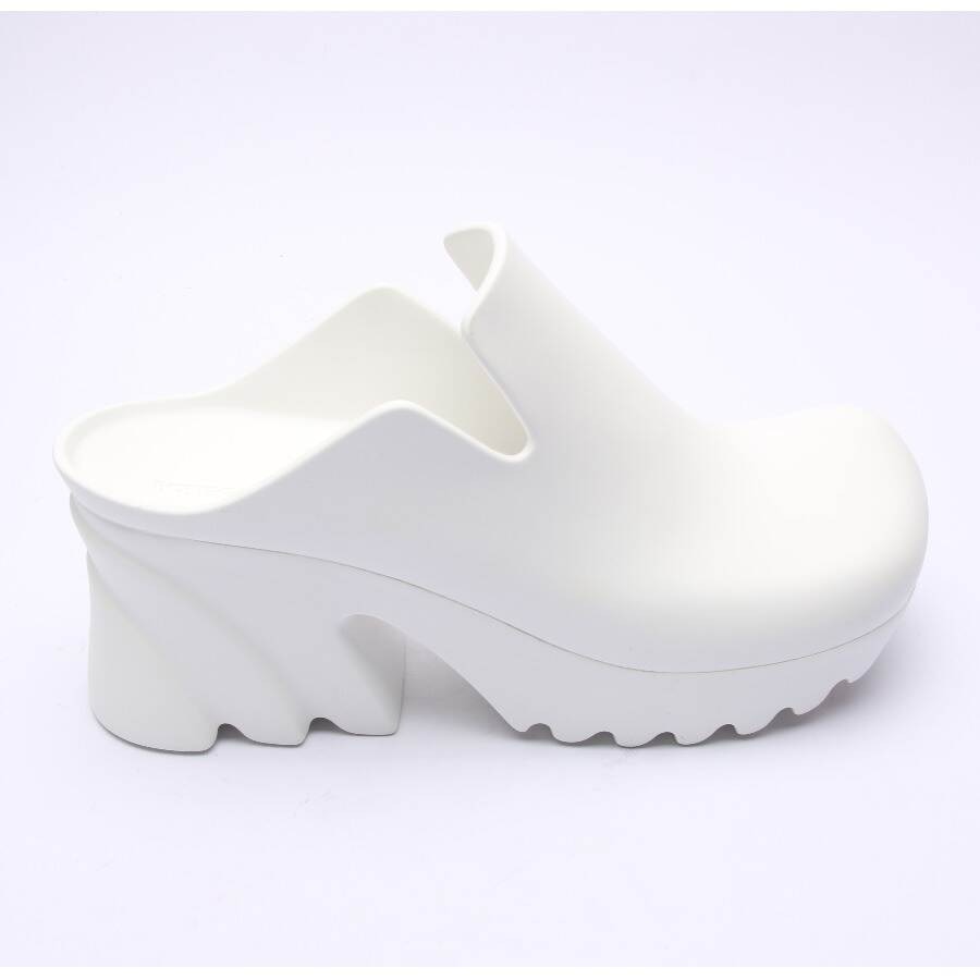 Image 1 of Heeled Mules EUR 40 White in color White | Vite EnVogue