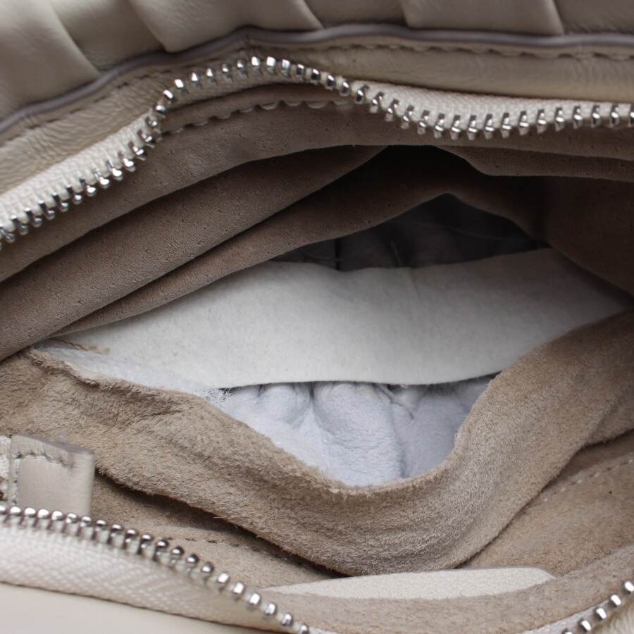 Image 4 of Evening Bag Beige in color White | Vite EnVogue