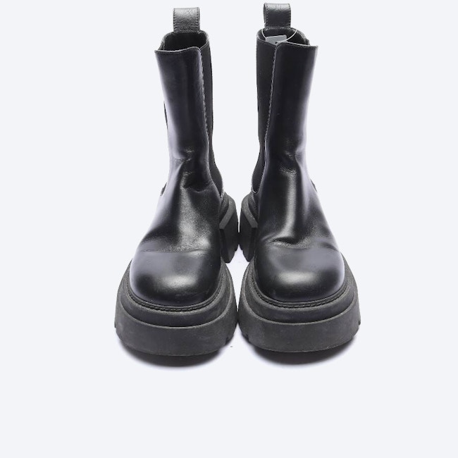Bild 2 von Stiefel EUR 38 Schwarz in Farbe Schwarz | Vite EnVogue