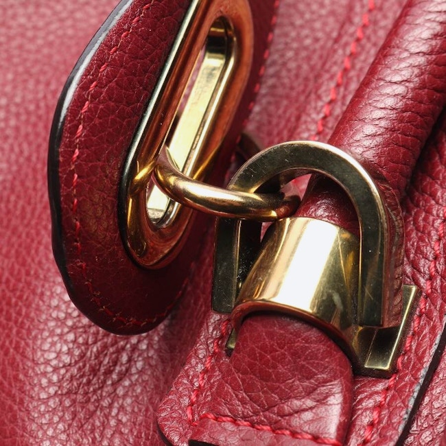 Image 7 of Paraty Shoulder Bag Bordeaux in color Red | Vite EnVogue