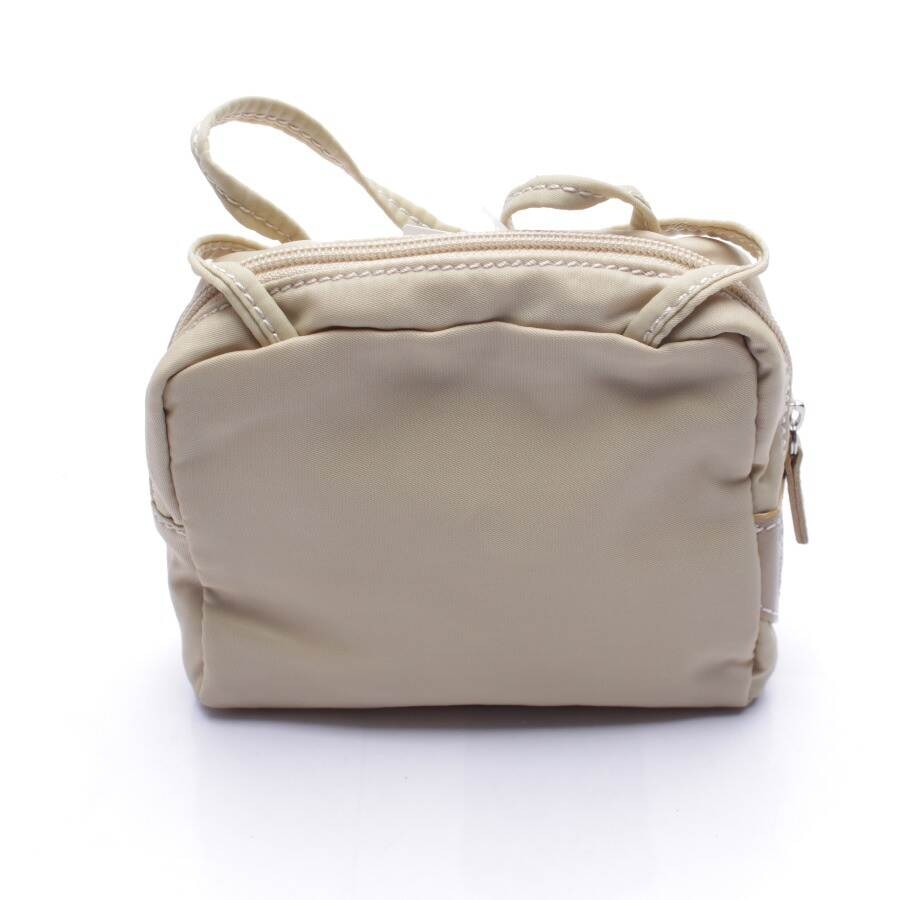 Image 2 of Toiletry bag Beige in color White | Vite EnVogue