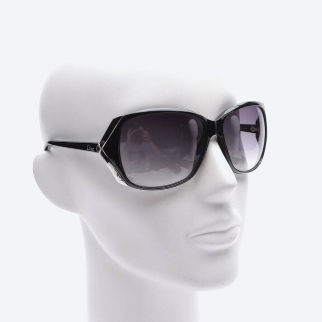Image 2 of D289C Sunglasses Black in color Black | Vite EnVogue