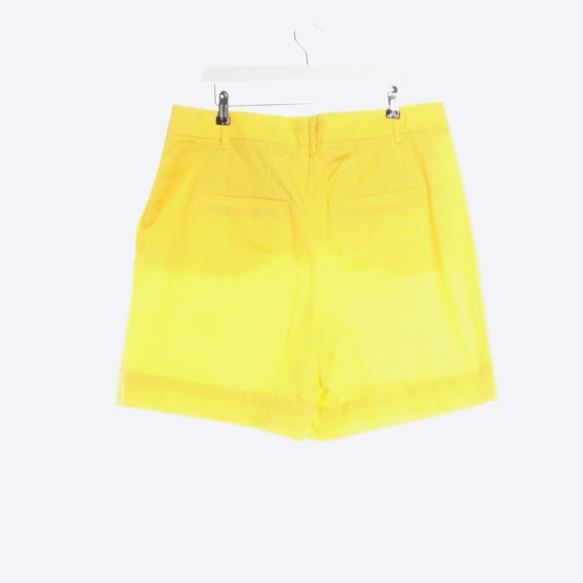 Image 2 of Shorts 46 Yellow in color Yellow | Vite EnVogue