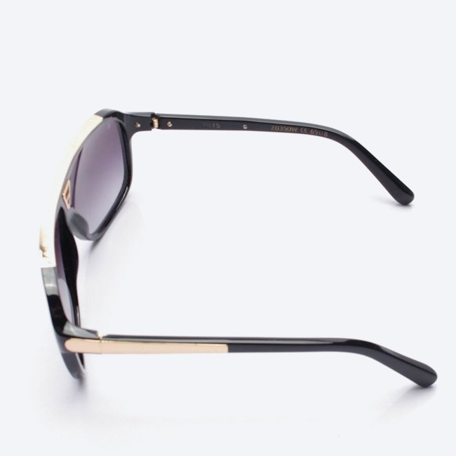 Image 3 of J0615 Sunglasses Black in color Black | Vite EnVogue