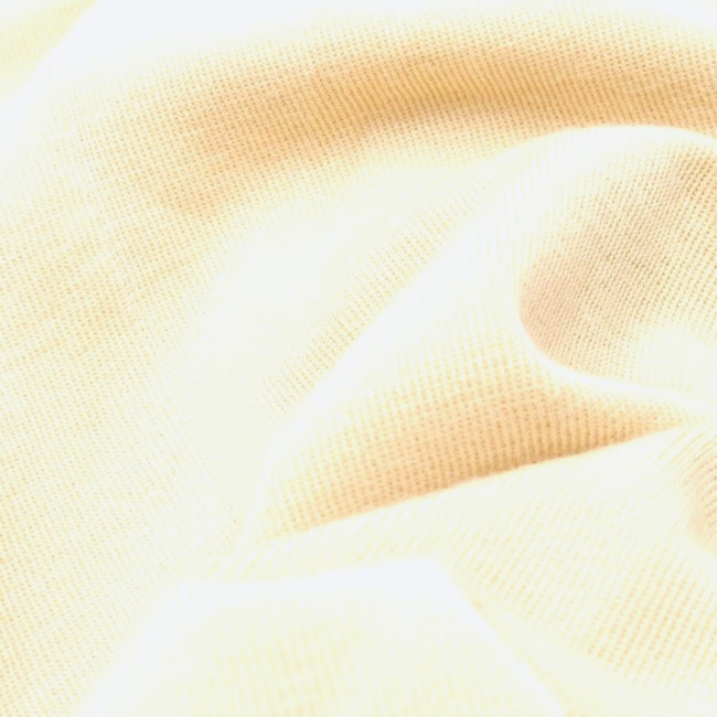 Image 3 of Cashmere Top 40 Beige in color White | Vite EnVogue