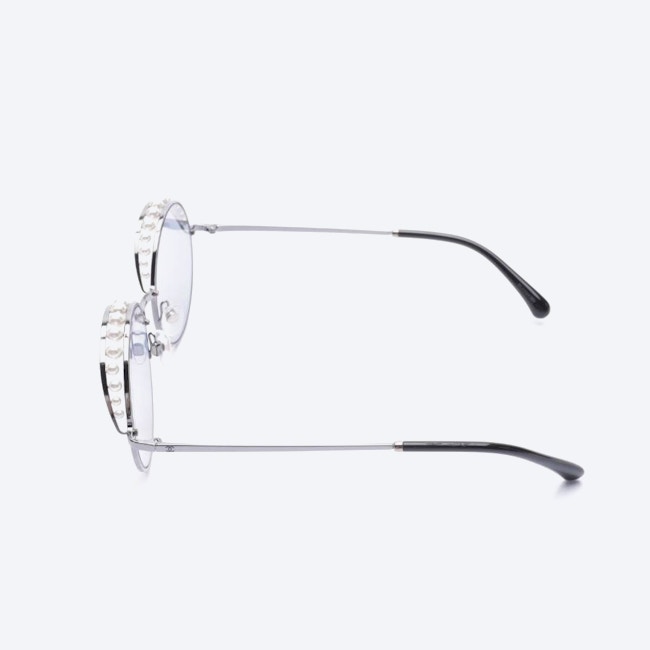 Image 3 of 4234-H Sunglasses Silver in color Metallic | Vite EnVogue