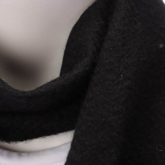 Image 2 of Cashmere Shawl Black in color Black | Vite EnVogue