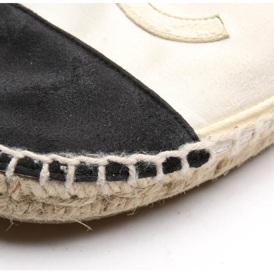 Image 6 of Sandals EUR 41 Cream in color White | Vite EnVogue