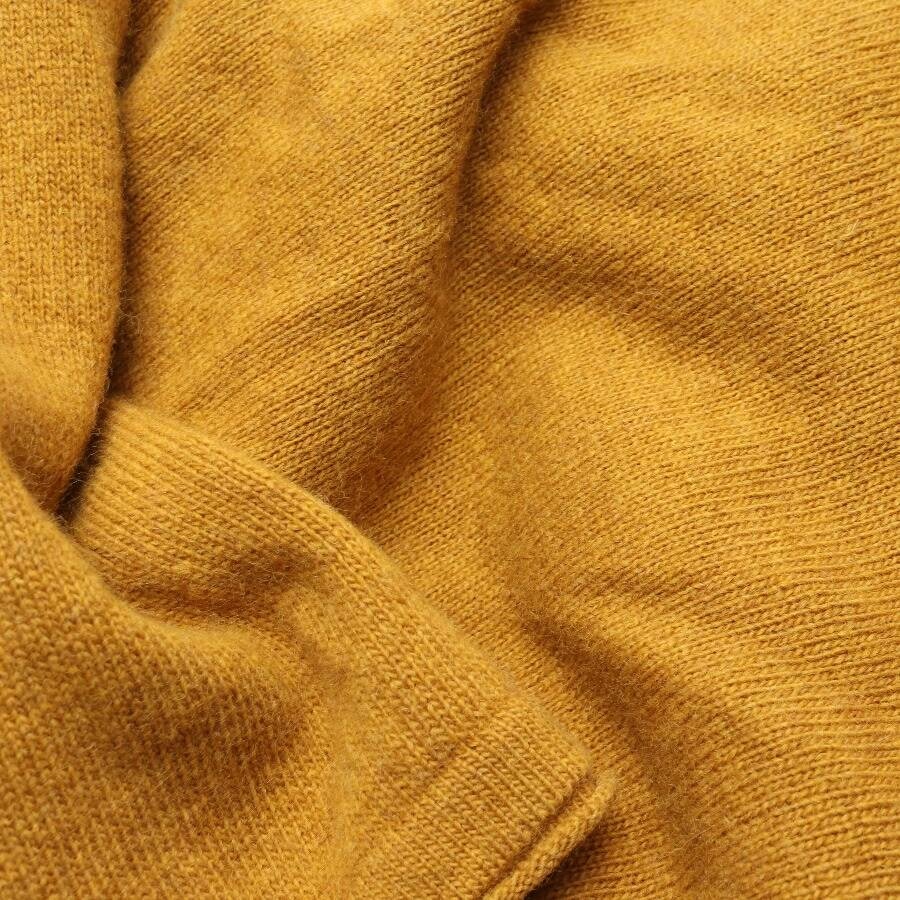 Image 3 of Jumper L Yellow in color Yellow | Vite EnVogue