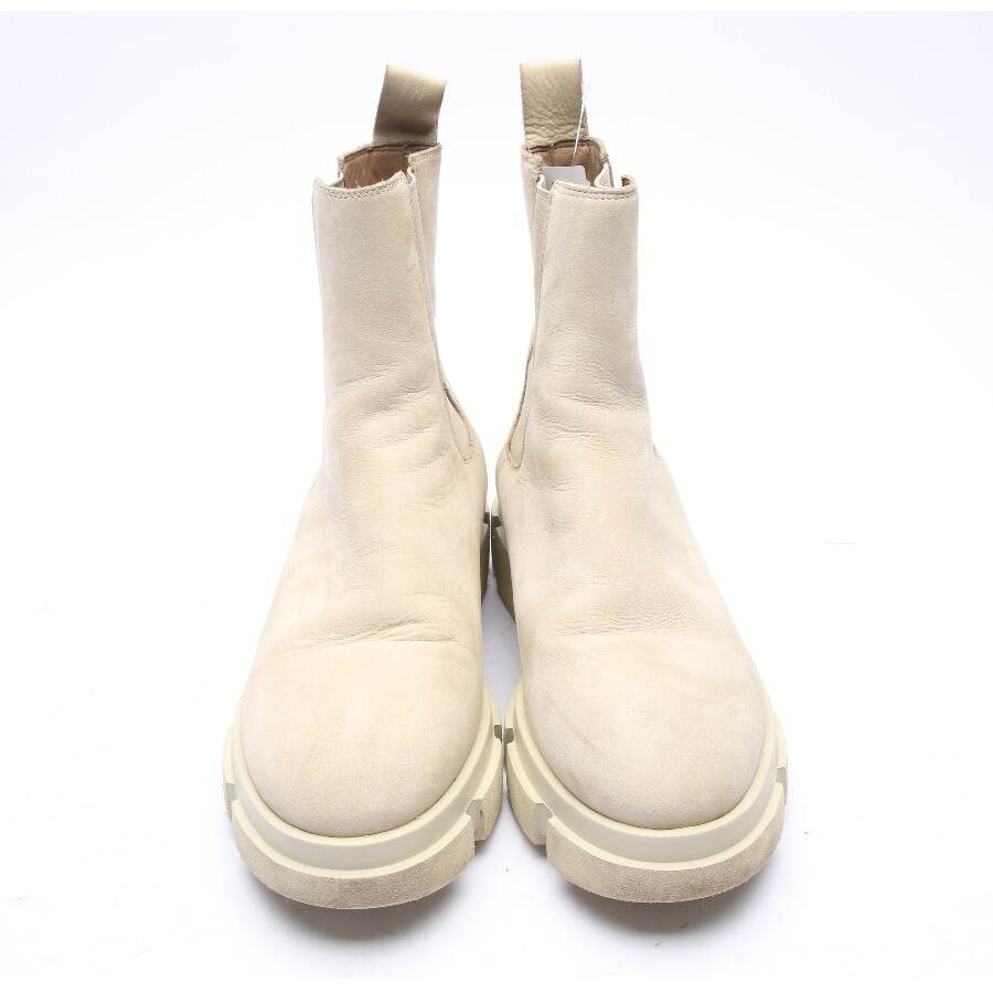 Image 2 of Chelsea Boots EUR 40 Beige in color White | Vite EnVogue