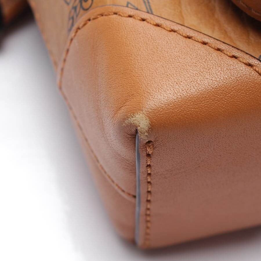 Image 6 of Crossbody Bag Light Brown in color Brown | Vite EnVogue