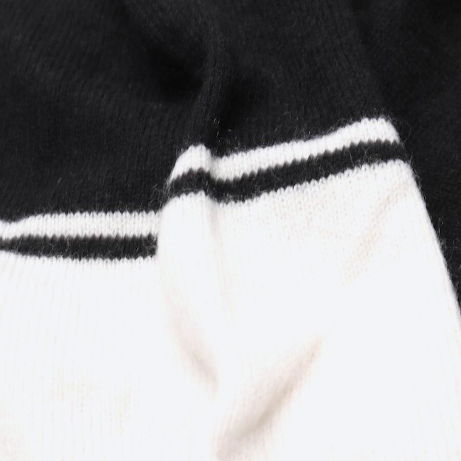 Image 3 of Cashmere Jumper L Black in color Black | Vite EnVogue