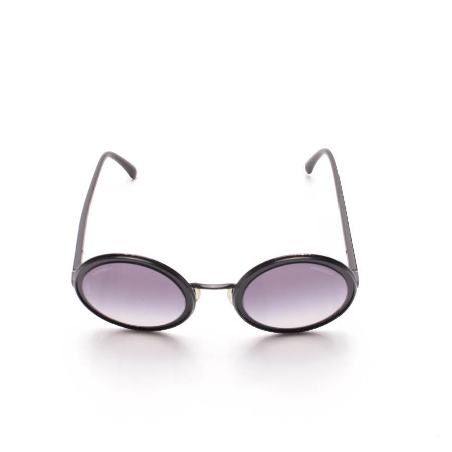 Image 1 of 4226 Sunglasses Black in color Black | Vite EnVogue