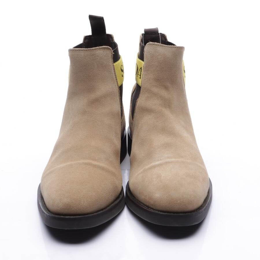 Image 2 of Chelsea Boots EUR 43 Beige in color White | Vite EnVogue