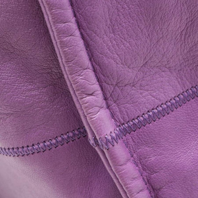 Image 9 of Shoulder Bag Purple in color Purple | Vite EnVogue