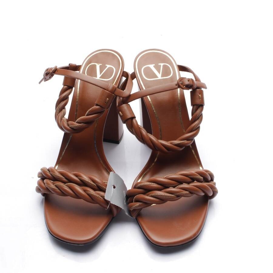 Image 3 of Rockstud Heeled Sandals EUR 36 Brown in color Brown | Vite EnVogue