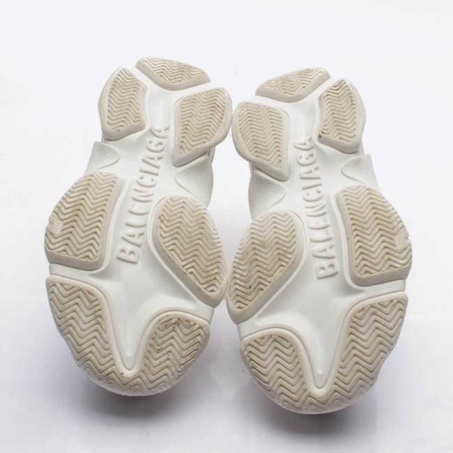 Bild 4 von Triple S Sneaker EUR 39 Weiß in Farbe Weiß | Vite EnVogue