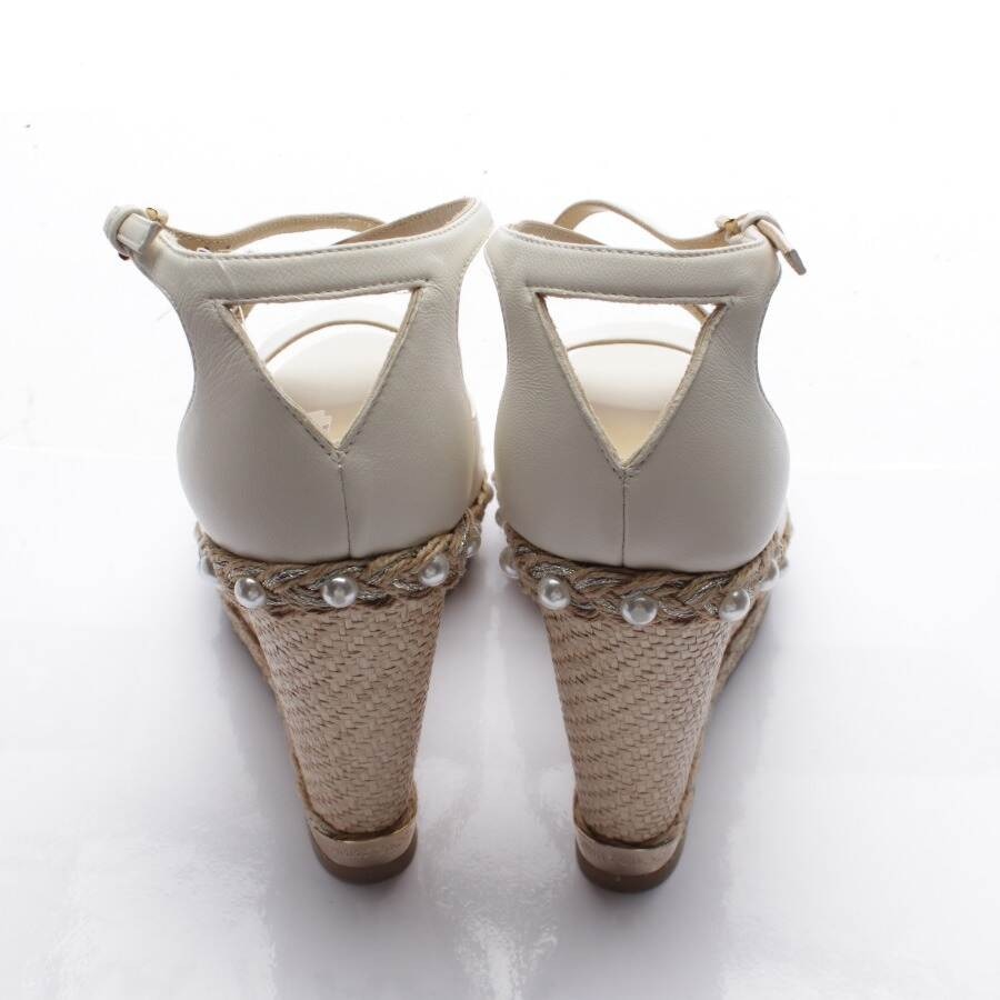 Image 3 of Wedges EUR 38.5 Cream in color White | Vite EnVogue