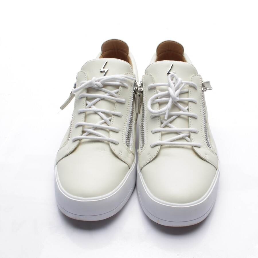 Bild 2 von Sneaker EUR 45 Beige in Farbe Weiß | Vite EnVogue