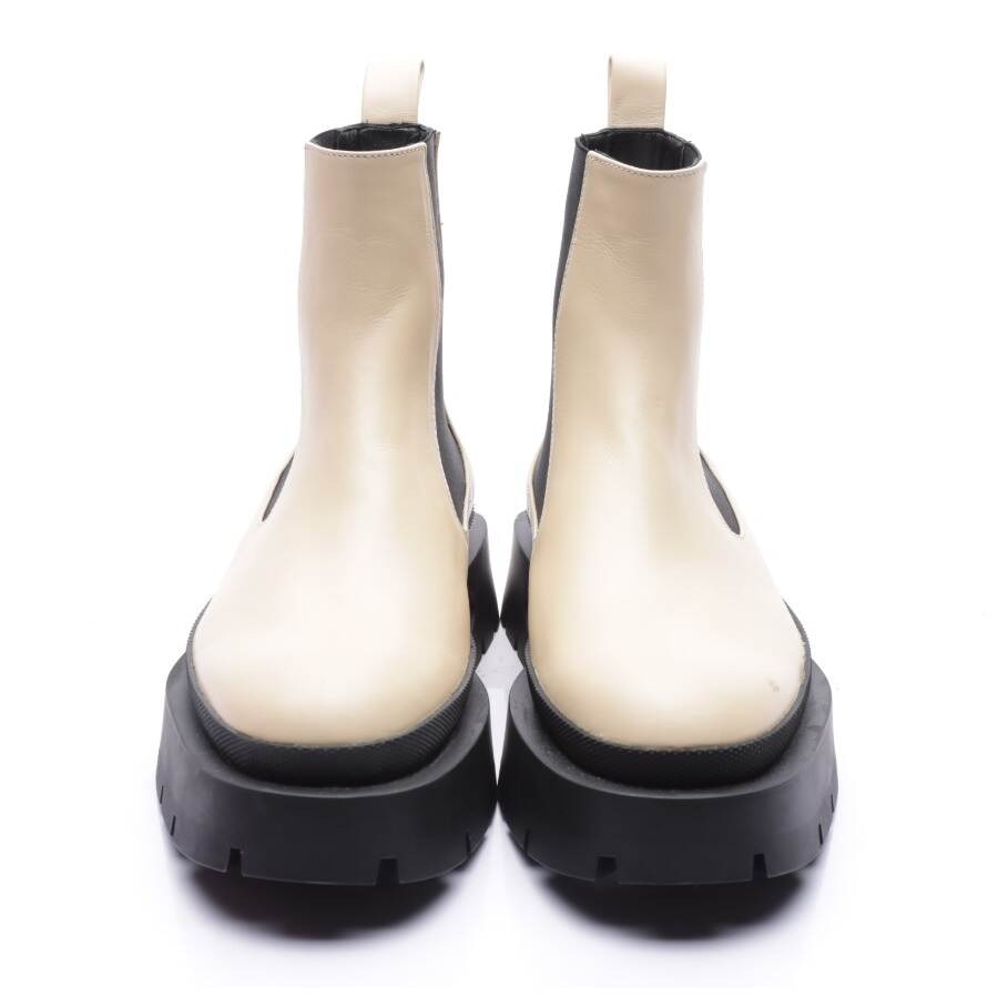 Image 2 of Chelsea Boots EUR 36 Beige in color White | Vite EnVogue