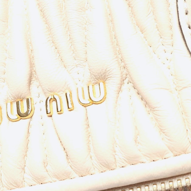 Image 6 of Handbag Cream in color White | Vite EnVogue