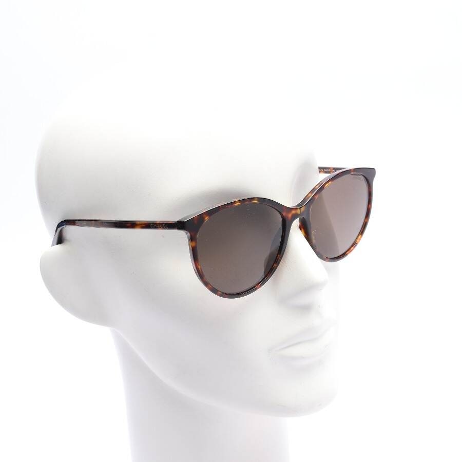Image 2 of 5448 Sunglasses Brown in color Brown | Vite EnVogue
