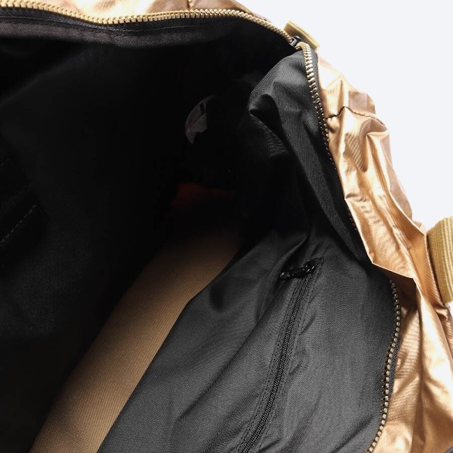 Image 3 of Shoulder Bag Gold in color Metallic | Vite EnVogue
