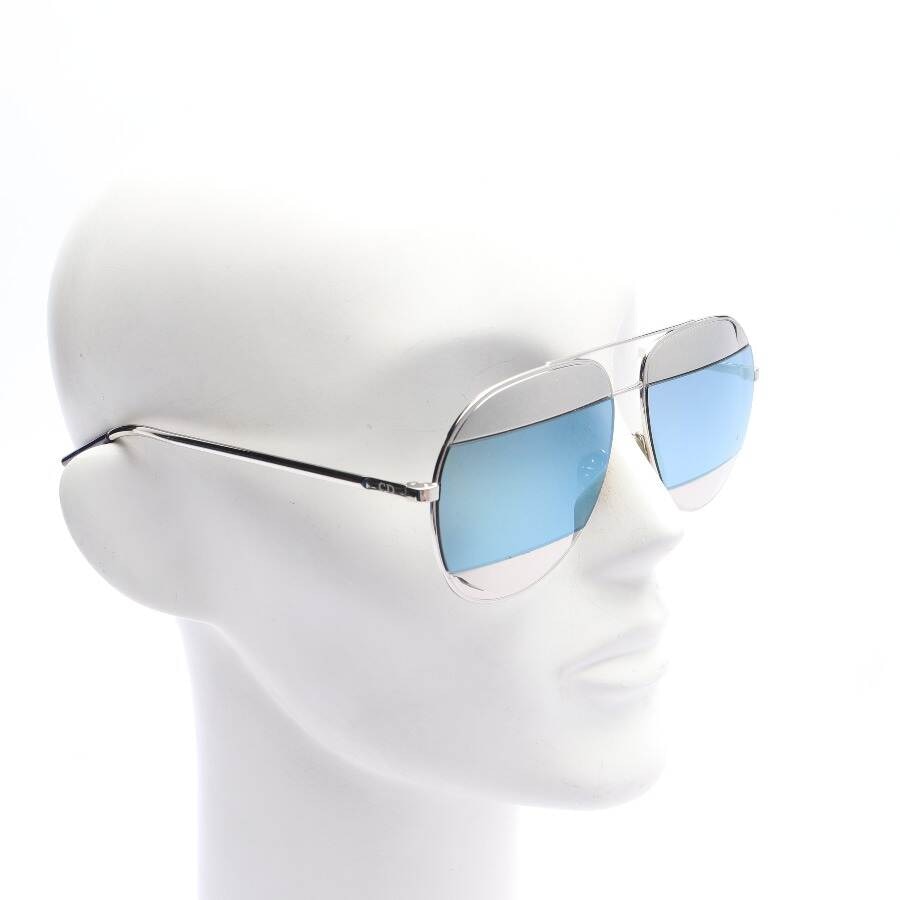 Image 2 of 0103J Sunglasses Silver in color Metallic | Vite EnVogue