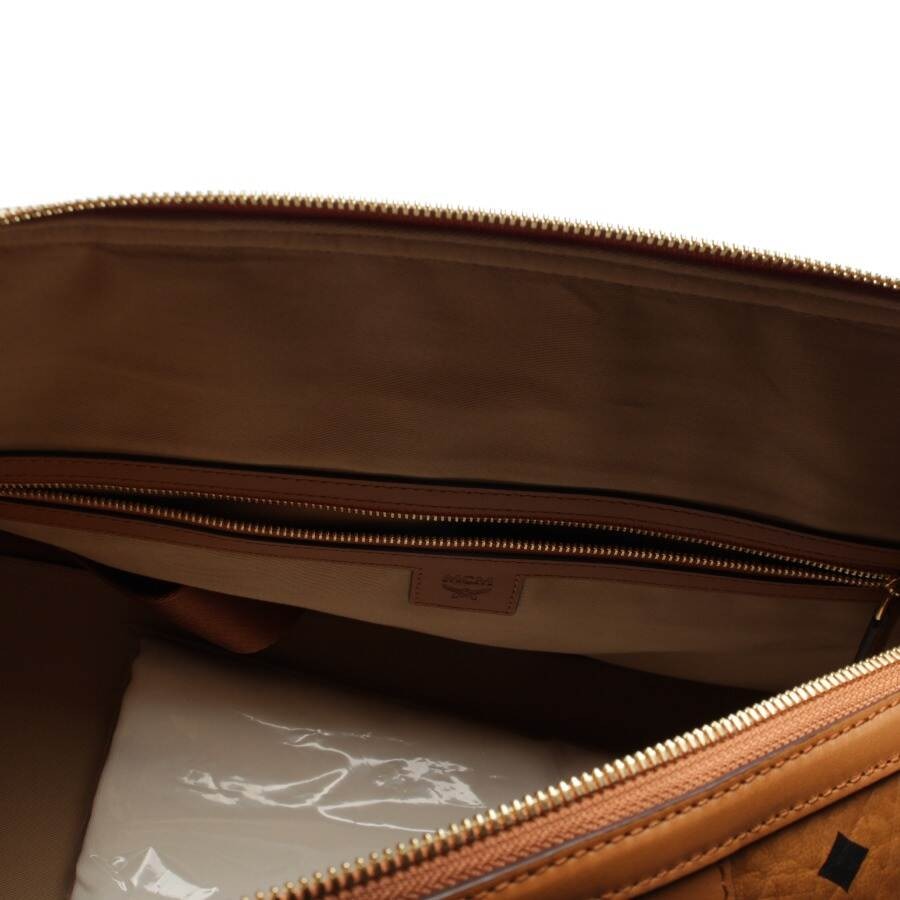Image 5 of Travel Bag Light Brown in color Brown | Vite EnVogue