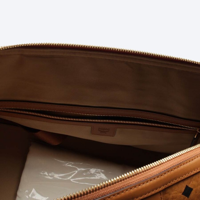 Image 5 of Travel Bag Light Brown in color Brown | Vite EnVogue