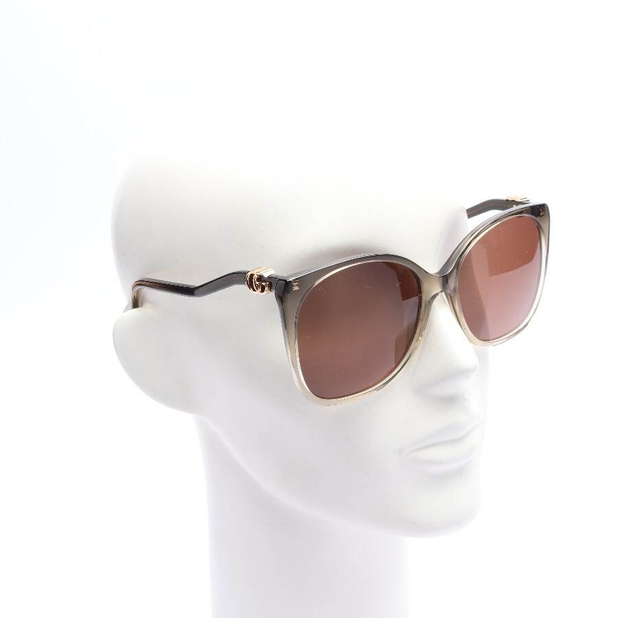 Image 2 of GG1010 Sunglasses Light Gray in color Gray | Vite EnVogue