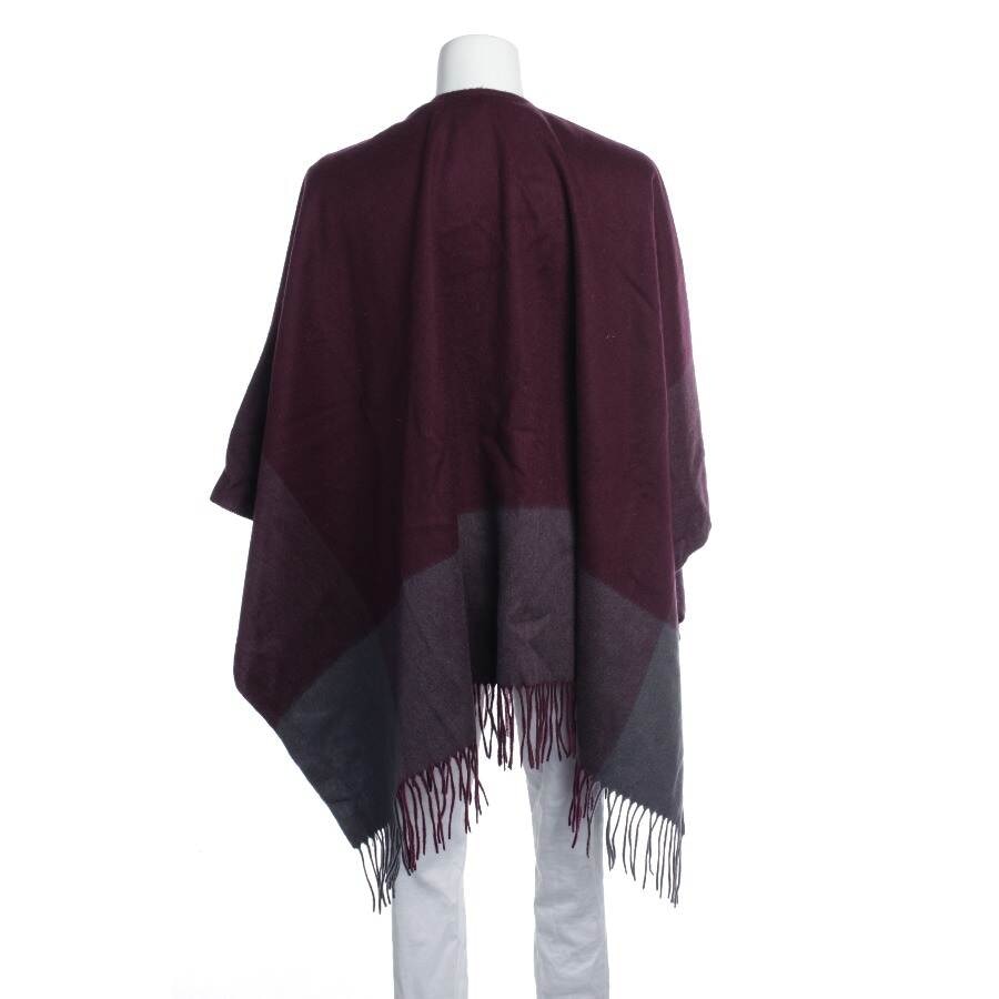 Image 2 of Wool Poncho One Size Bordeaux in color Red | Vite EnVogue