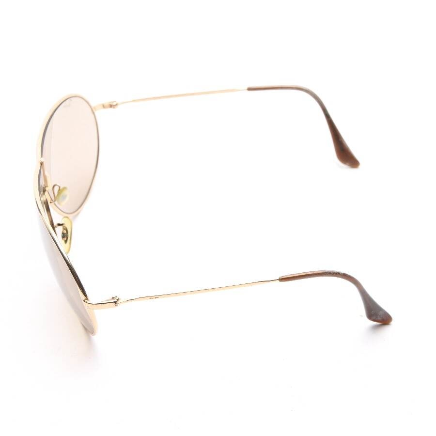 Image 3 of Sunglasses Gold in color Metallic | Vite EnVogue