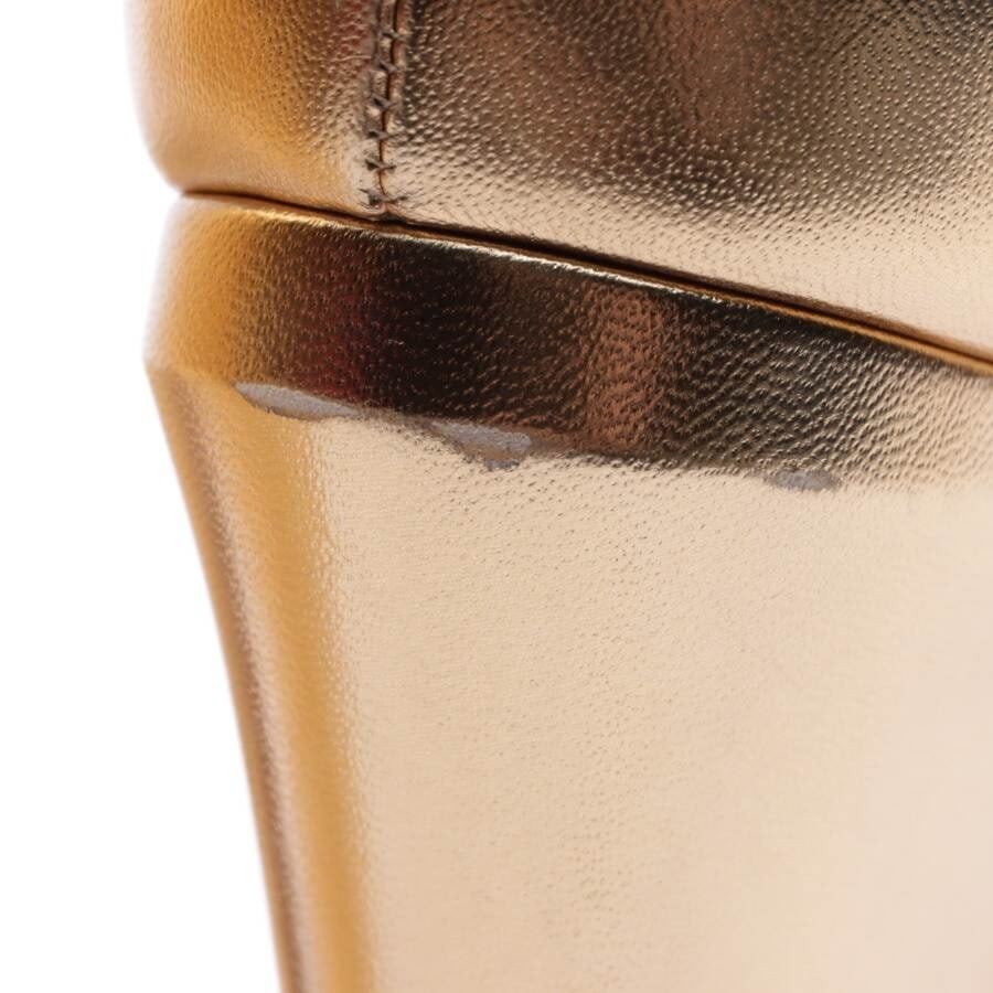 Image 5 of Heeled Sandals EUR 39.5 Gold in color Metallic | Vite EnVogue