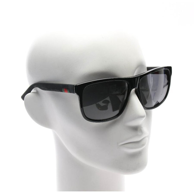 GG0010S Sunglasses Black | Vite EnVogue