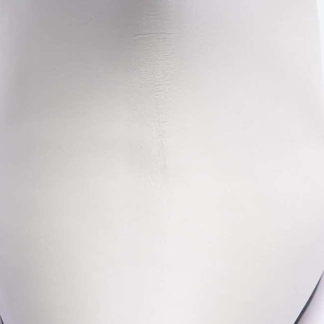 Bild 7 von Stiefel EUR 40 Weiß in Farbe Weiß | Vite EnVogue