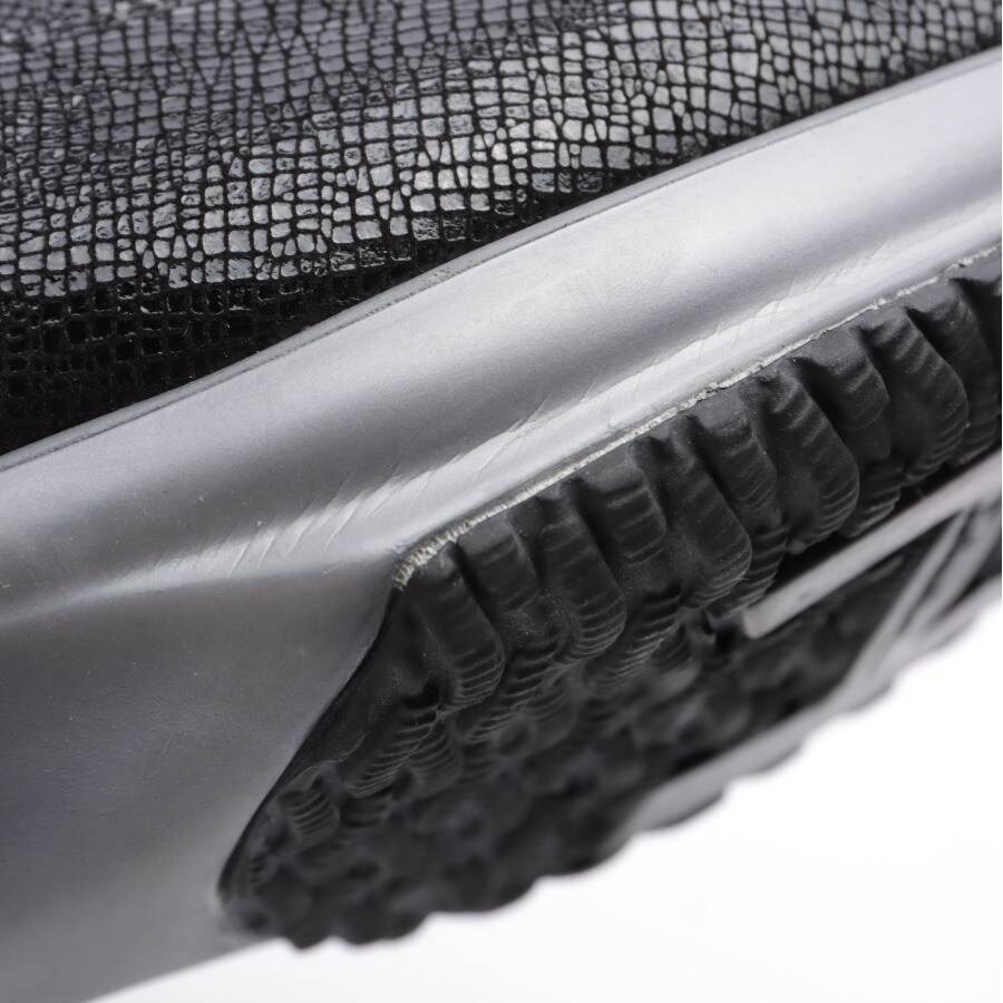 Bild 7 von Sneaker EUR 36,5 Schwarz in Farbe Schwarz | Vite EnVogue